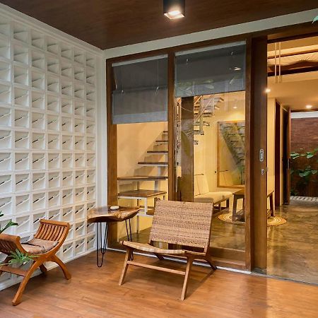Smedi Coliving Hotell Yogyakarta Exteriör bild