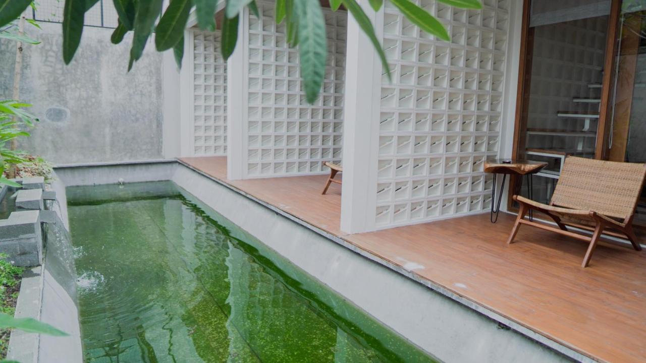 Smedi Coliving Hotell Yogyakarta Exteriör bild