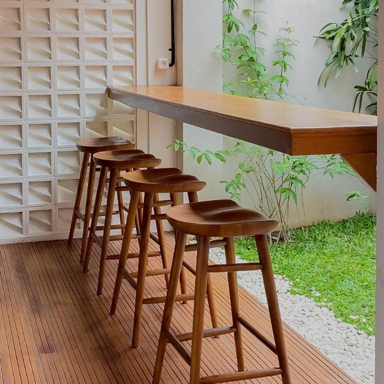 Smedi Coliving Hotell Yogyakarta Exteriör bild